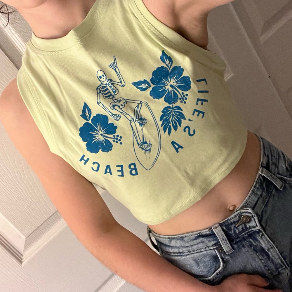 Green crop top